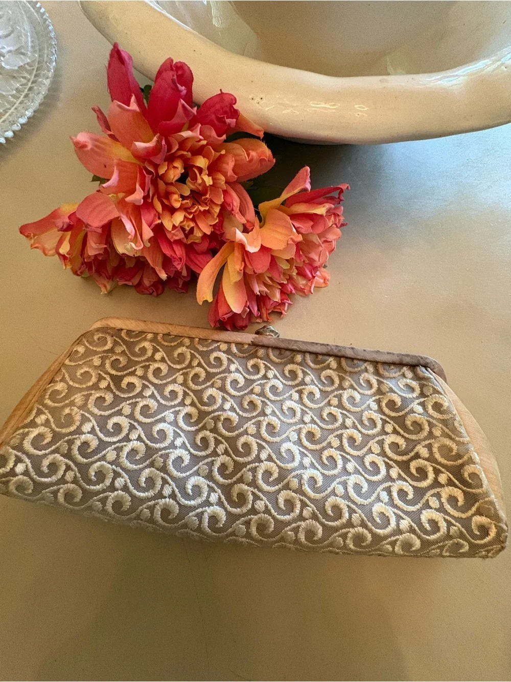 Ornate Swirl Textured Clutch in Champagne